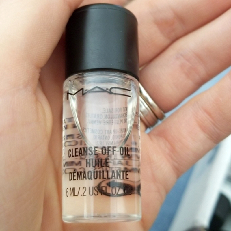 MAC Cleanse Off Oil